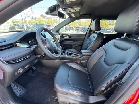 New 2026 Jeep Compass Limited image 7