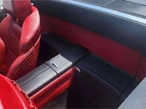 Used 2013 Mercedes-Benz SL 550 image 22