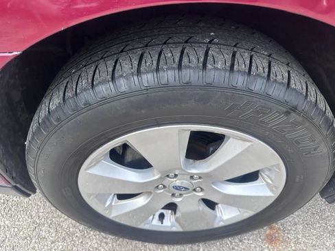 Used 2012 Subaru Outback 2.5i Limited w/ Moonroof Pkg AWD/4WD image 19