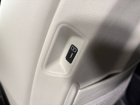 New 2026 Kia Sorento S w/ S Panoramic Sunroof Package image 38