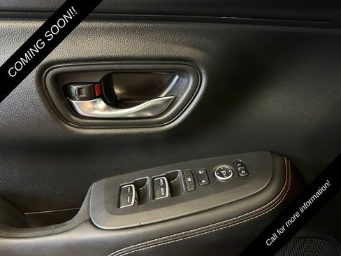 Used 2023 Honda HR-V Sport image 18