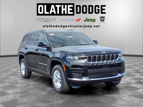 New 2026 Jeep Grand Cherokee L Laredo AWD/4WD image 32