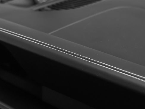 Used 2022 Porsche 911 GT3 image 35