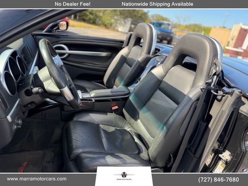 Used 2004 Chevrolet SSR w/ Preferred Equipment Group image 8