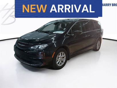Used 2023 Chrysler Voyager LX