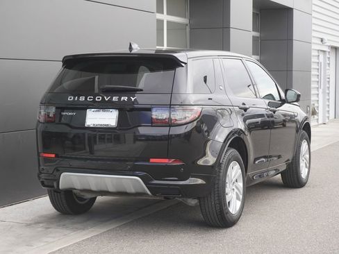 Used 2025 Land Rover Discovery Sport S image 2