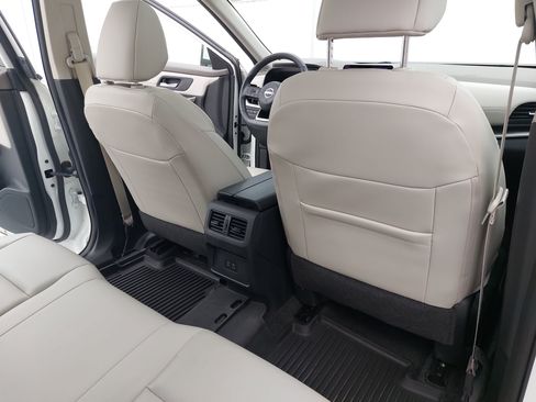 Used 2023 Nissan Rogue SV w/ SV Premium B Package FWD image 13