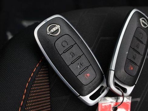 Certified 2024 Nissan Kicks SR FWD image 28
