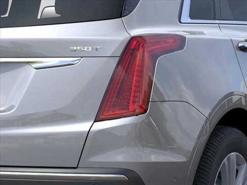 New 2026 Cadillac XT5 Premium Luxury w/ Driver Assist Package FWD image 11