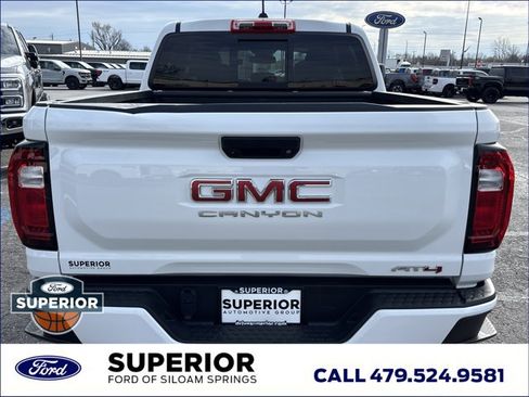 Used 2024 GMC Canyon AT4 image 4