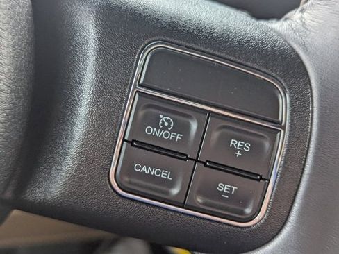 Used 2016 Jeep Wrangler Unlimited Sahara w/ Connectivity Group image 15