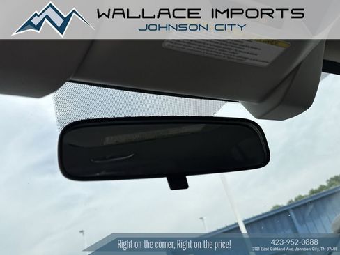 Used 2021 Subaru Crosstrek 2.0i AWD/4WD image 16