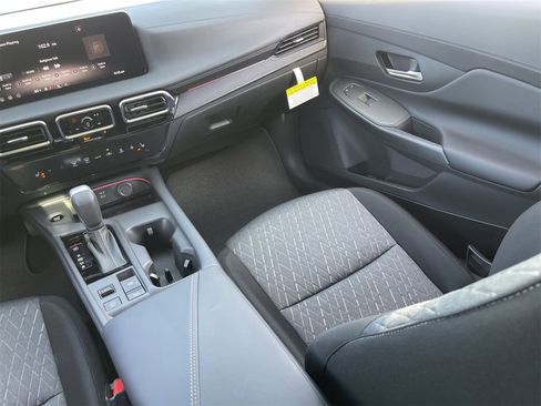 New 2026 Nissan Sentra SV w/ SV Convenience Package image 17