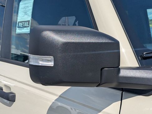 New 2025 Ford Bronco Badlands image 12