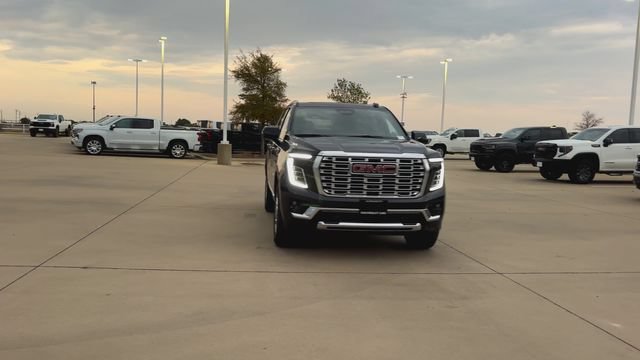 New 2027 GMC Yukon Denali w/ Sun & Power Step Package RWD image 4