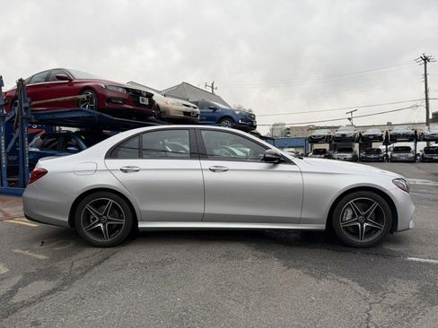 Used 2018 Mercedes-Benz E 300 4MATIC image 6