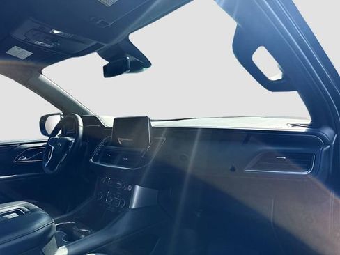 Used 2023 Chevrolet Tahoe LT image 32