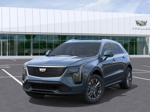New 2025 Cadillac XT4 Premium Luxury w/ Cold Weather Package image 30