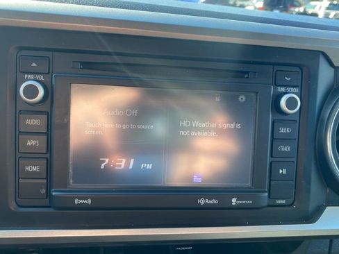 Used 2016 Toyota Tacoma SR5 w/ SR5 Appearance Package (SN) image 23