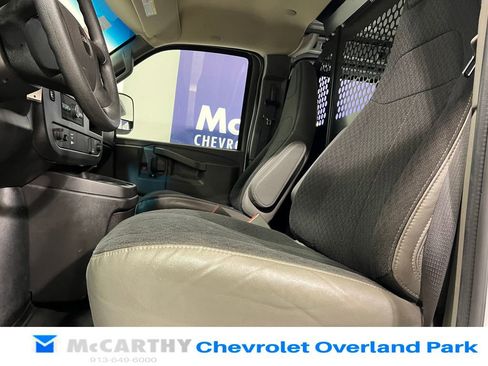 Used 2024 GMC Savana 2500 Work Van 3D Cargo Van w/ Driver Convenience Package image 20
