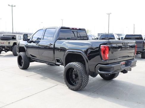 Used 2022 GMC Sierra 3500 AT4 w/ AT4 Premium Plus Package image 4