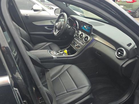 Used 2020 Mercedes-Benz C 300 Sedan w/ Premium Package image 6