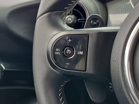 Used 2023 MINI Cooper S w/ Signature Upholstery Package FWD image 9