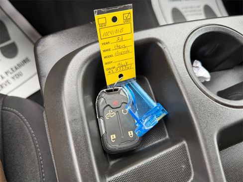 Used 2022 Chevrolet Silverado 1500 LT image 32