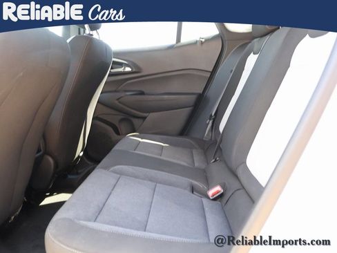 Used 2024 Chevrolet Trax RS image 18