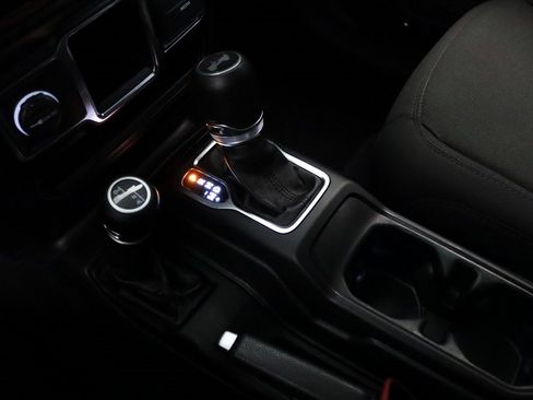 Used 2021 Jeep Wrangler Unlimited Sport image 20