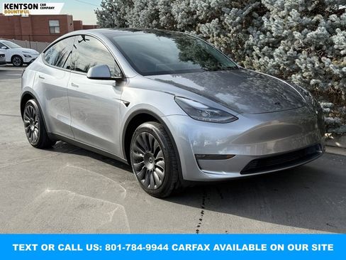 Used 2024 Tesla Model Y Long Range image 13