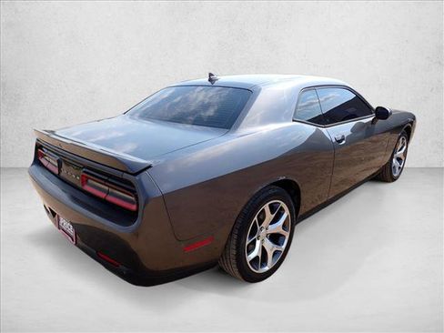 Used 2016 Dodge Challenger R/T Plus RWD image 4