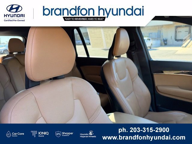 Used 2018 Volvo XC90 T6 Momentum w/ Convenience Package AWD/4WD image 29