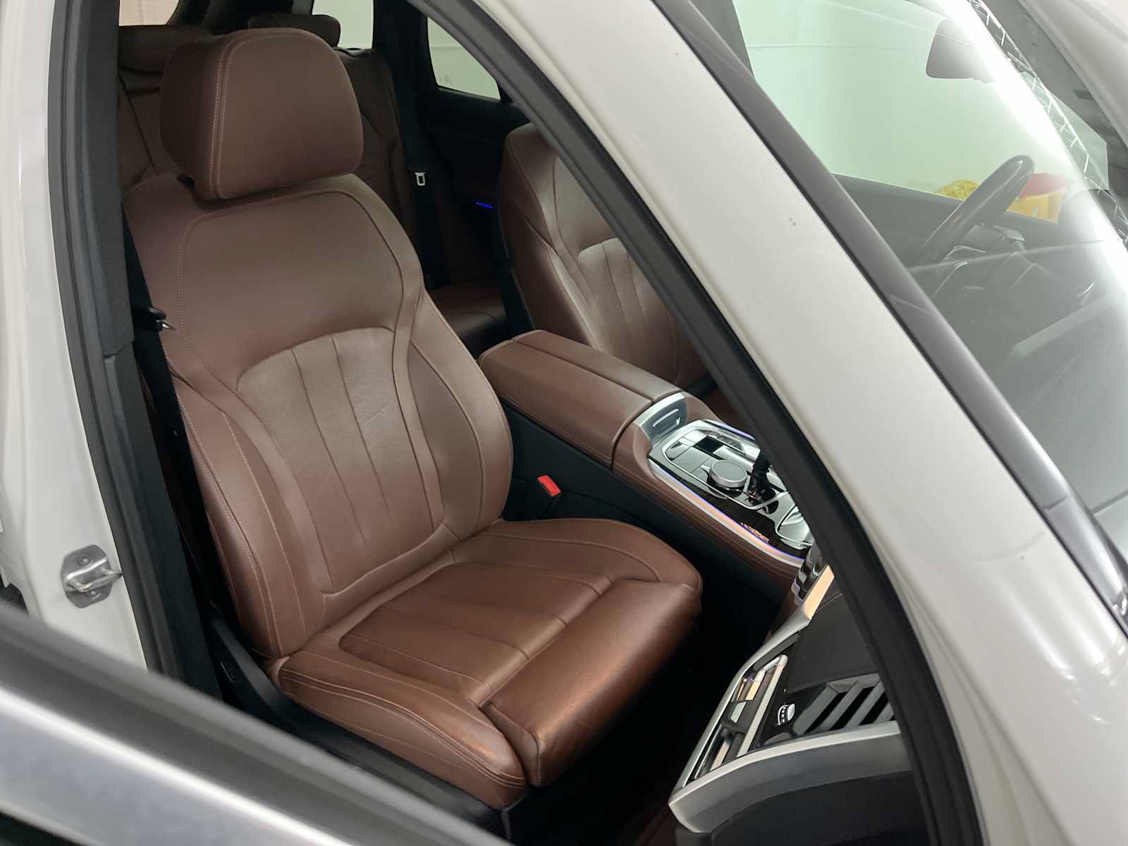 Used 2020 BMW X5 xDrive40i w/ Premium Package AWD/4WD image 32