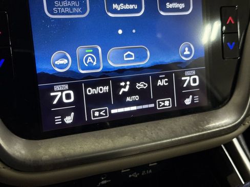 Used 2022 Subaru Outback Limited AWD/4WD image 17