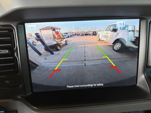 Used 2022 Ford Bronco Everglades image 6