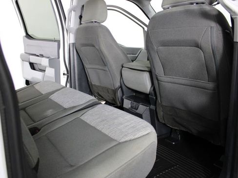 Used 2023 Ford F350 XLT w/ FX4 Off-Road Package image 32