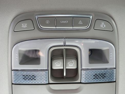 Certified 2022 Kia Telluride SX w/ Nightfall Edition Package image 34