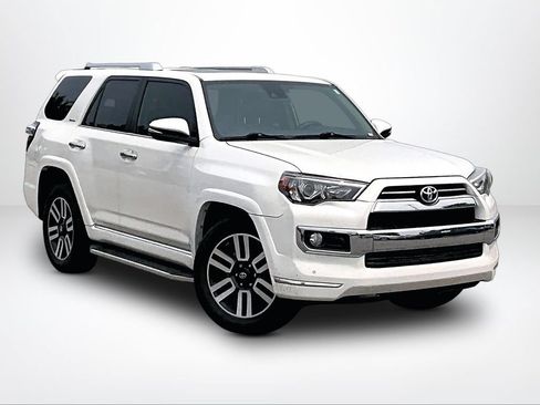 Used 2020 Toyota 4Runner Limited RWD image 13