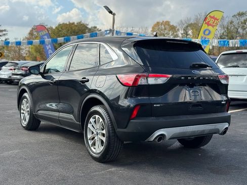 Used 2020 Ford Escape SE image 7