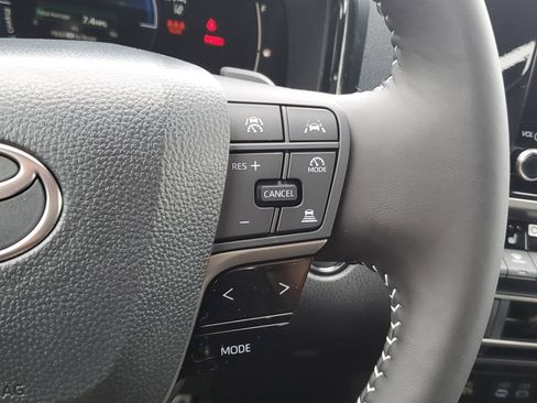 New 2026 Toyota Camry SE image 23