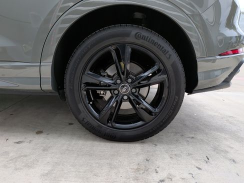 Certified 2022 Audi Q3 2.0T Premium Plus w/ Premium Plus Package image 13