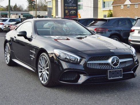 Used 2020 Mercedes-Benz SL 450 w/ Premium Package image 8