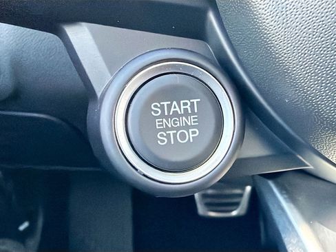 Used 2023 Alfa Romeo Giulia Estrema image 36