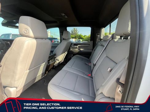 Used 2025 GMC Sierra 1500 SLT w/ SLT Premium Plus Package AWD/4WD image 12