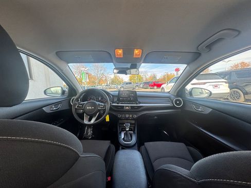 Used 2022 Kia Forte LXS image 25