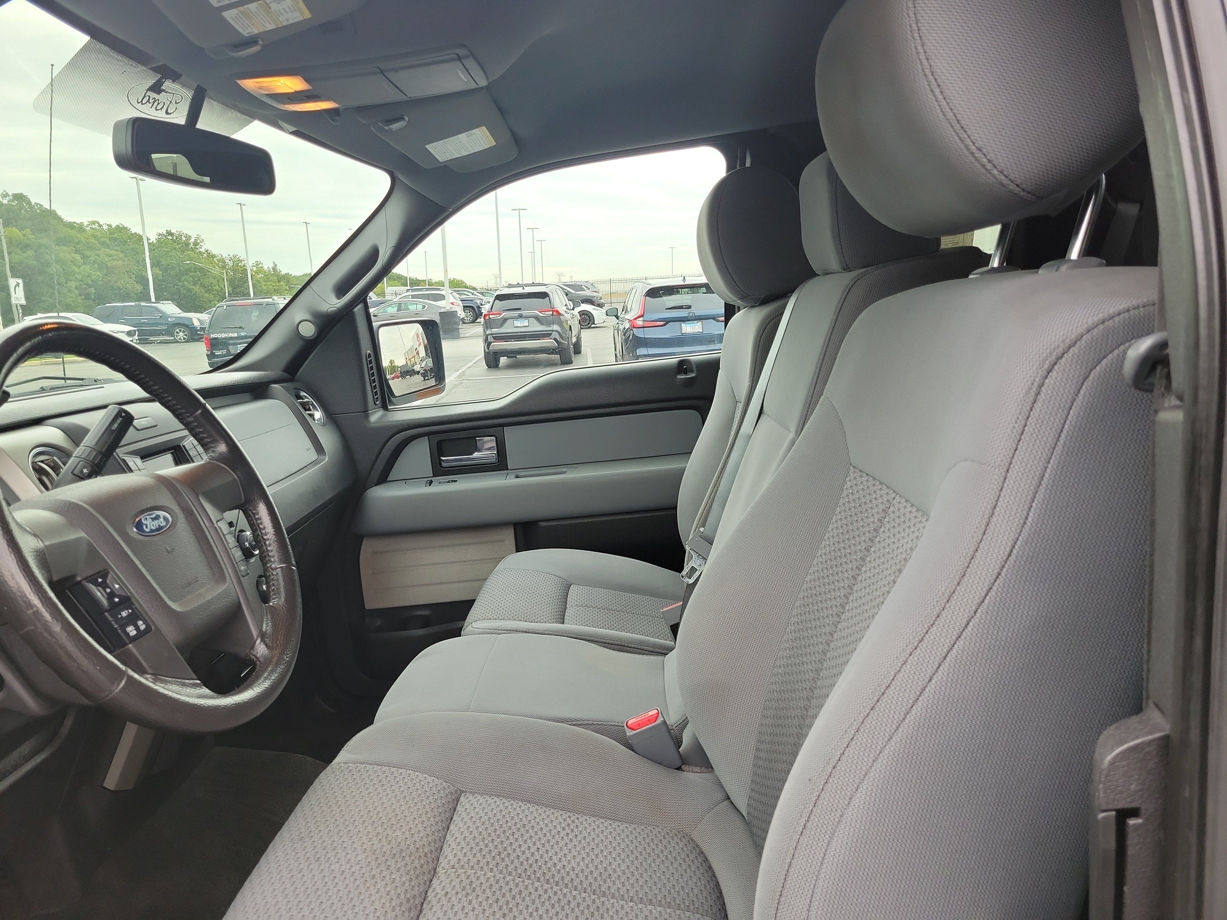 Used 2014 Ford F150 XLT w/ Equipment Group 302A Luxury AWD/4WD image 12