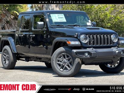 New 2025 Jeep Gladiator Sport