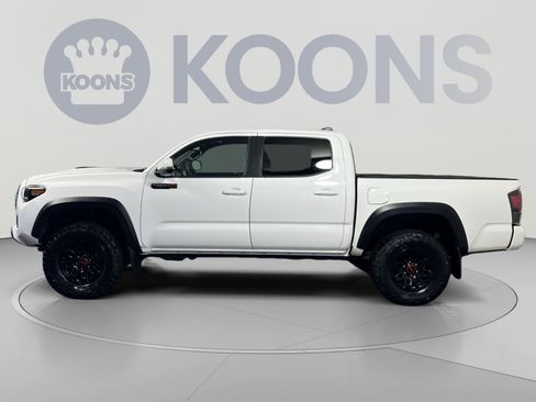 Used 2019 Toyota Tacoma TRD Pro AWD/4WD image 2