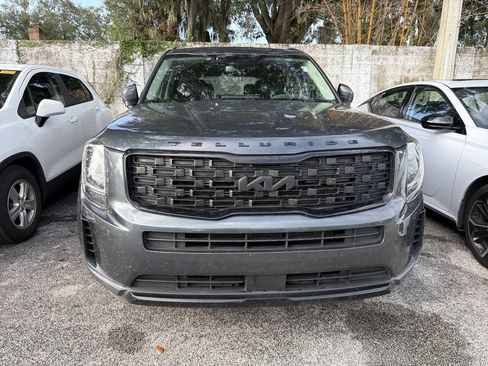 Certified 2022 Kia Telluride EX w/ EX Premium Package AWD/4WD image 6